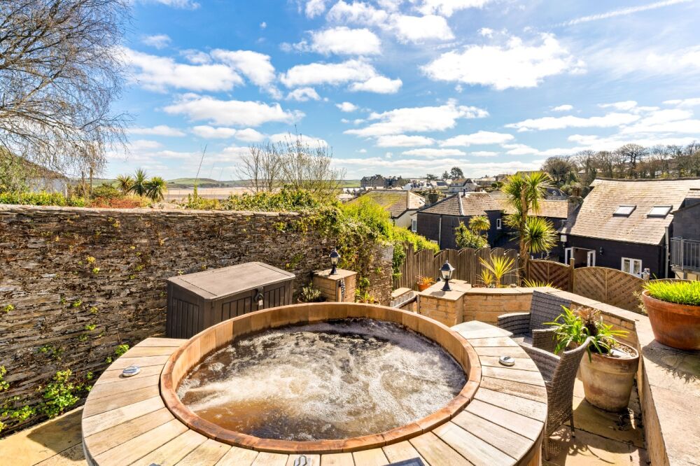 padstow breaks - Cornwall property media-37.jpg